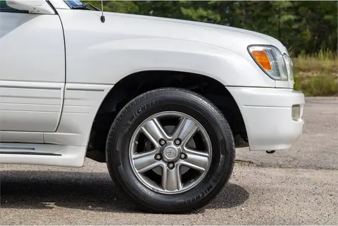 2007 Lexus LX 470 thumbnail 5