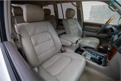 2007 Lexus LX 470 thumbnail 26