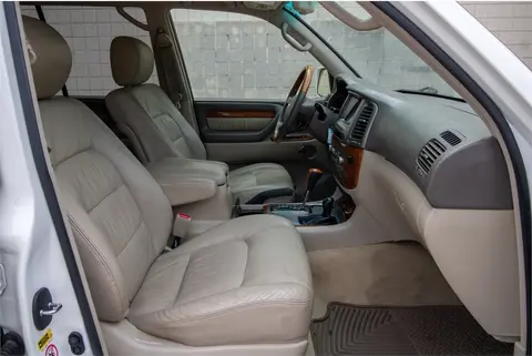 2007 Lexus LX 470 thumbnail 27