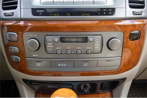2007 Lexus LX 470 thumbnail 33