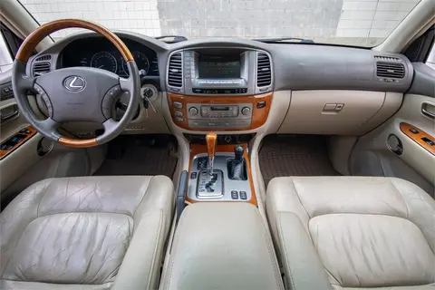 2007 Lexus LX 470 thumbnail 42