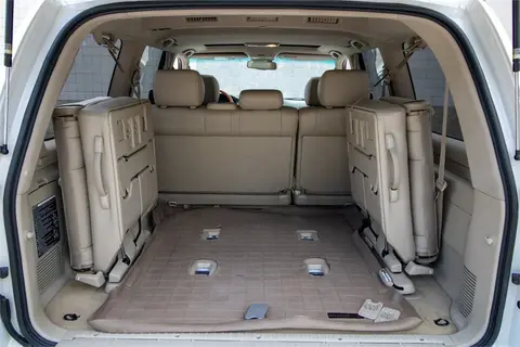 2007 Lexus LX 470 thumbnail 46