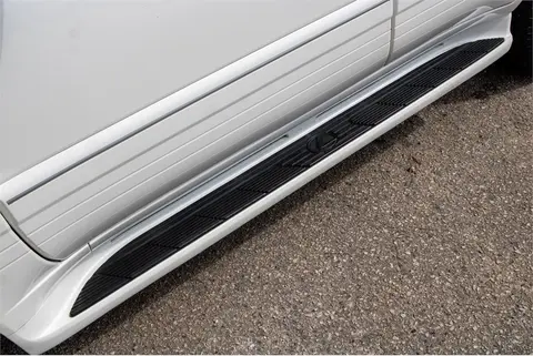 2007 Lexus LX 470 thumbnail 47