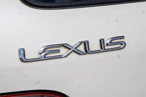 2007 Lexus LX 470 thumbnail 49