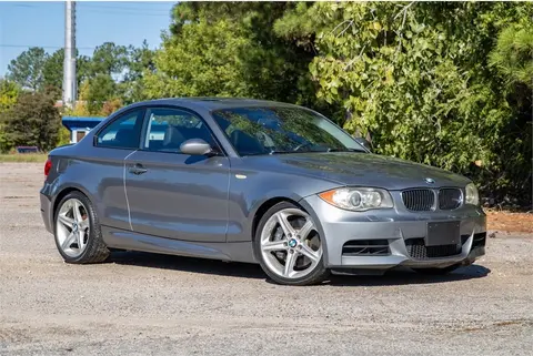 2009 BMW 135i thumbnail 3