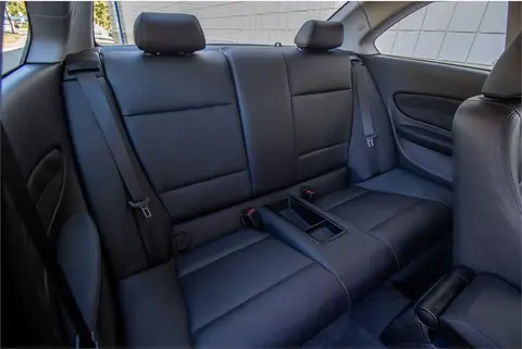 2009 BMW 135i thumbnail 17