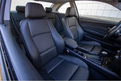 2009 BMW 135i thumbnail 18