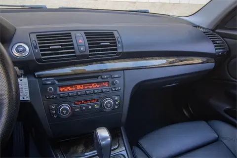 2009 BMW 135i thumbnail 22