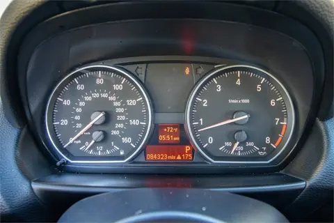 2009 BMW 135i thumbnail 28