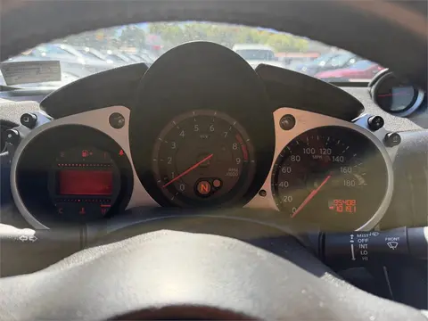 2013 Nissan 370Z thumbnail 9