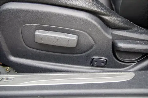 2015 Hyundai Genesis Coupe Pic 16 2015 Hyundai Genesis Coupe Pic 16