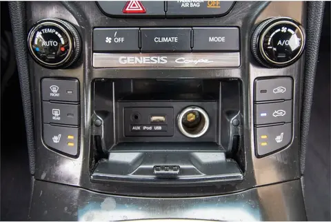 2015 Hyundai Genesis Coupe Pic 28 2015 Hyundai Genesis Coupe Pic 28