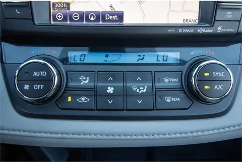 2016 Toyota RAV4 thumbnail 27