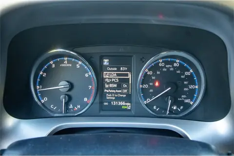 2016 Toyota RAV4 thumbnail 32