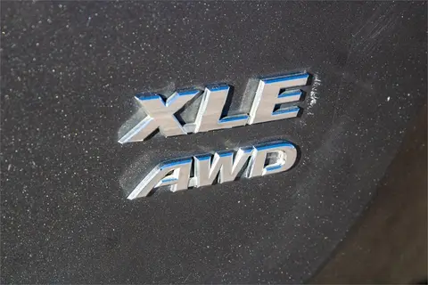 2016 Toyota RAV4 thumbnail 42