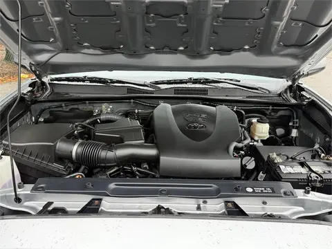 2017 Toyota Tacoma Pic 16 2017 Toyota Tacoma Pic 16
