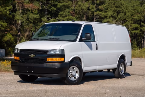 2018 Chevrolet Express 2500 thumbnail 1