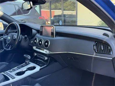 2018 Kia Stinger thumbnail 5