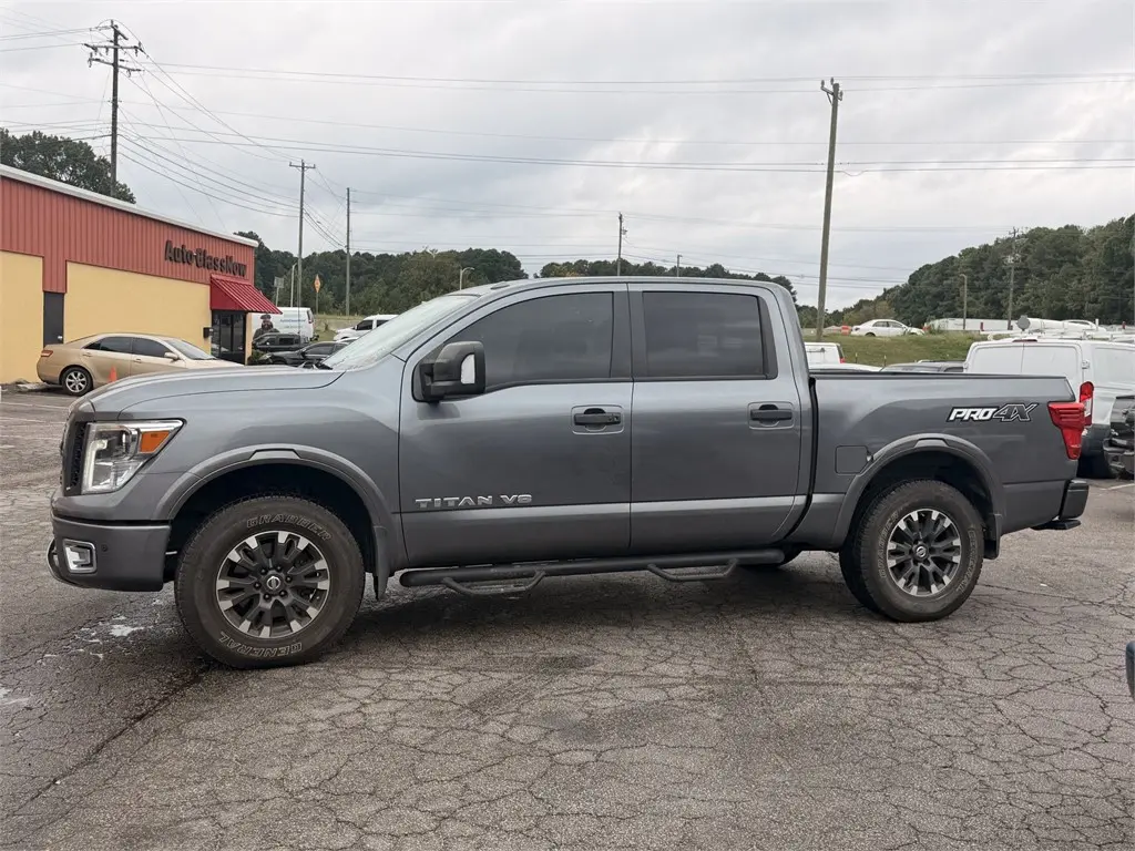 2018 Nissan TITAN 2018 Nissan TITAN