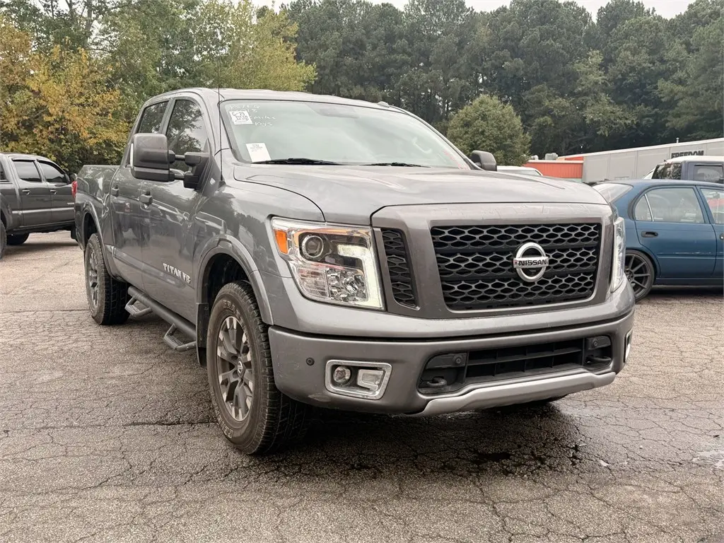 2018 Nissan TITAN 2018 Nissan TITAN