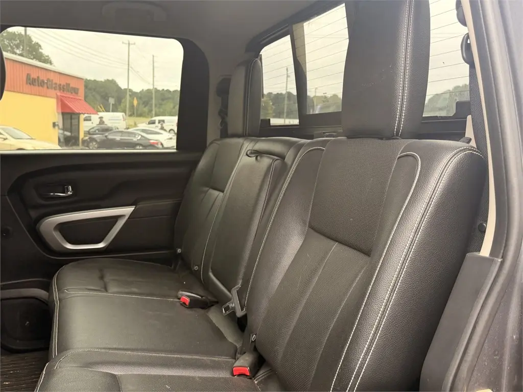 2018 Nissan TITAN 2018 Nissan TITAN
