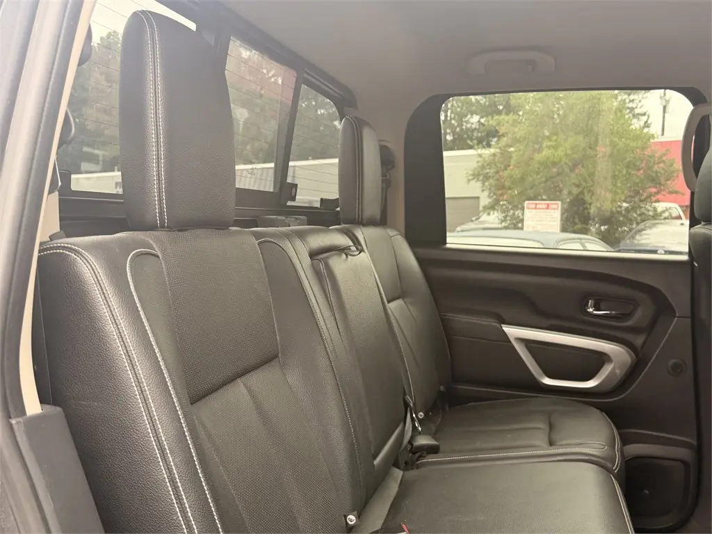 2018 Nissan TITAN 2018 Nissan TITAN