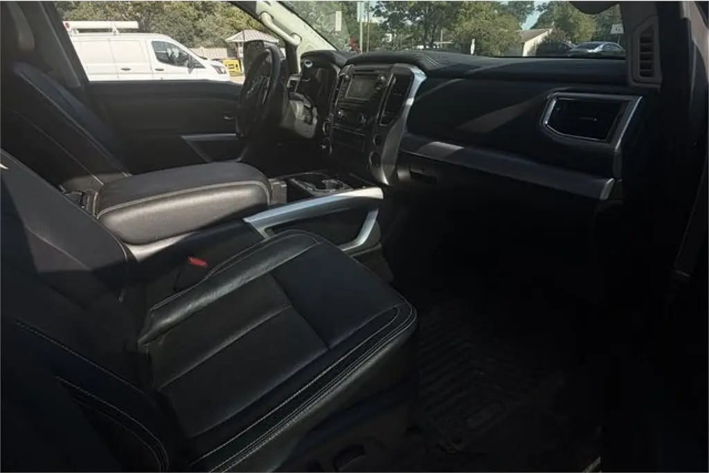 2018 Nissan TITAN 2018 Nissan TITAN