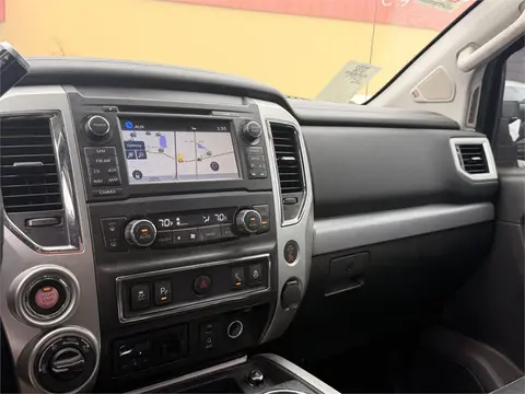 2018 Nissan TITAN Pic 18 2018 Nissan TITAN Pic 18