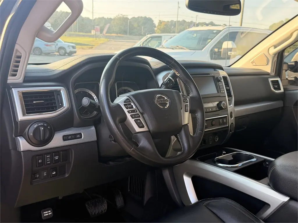 2018 Nissan TITAN 2018 Nissan TITAN