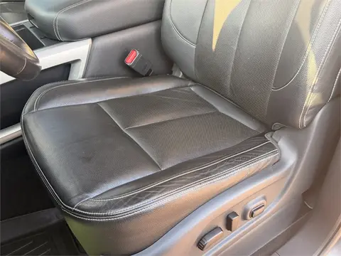 2018 Nissan TITAN Pic 28 2018 Nissan TITAN Pic 28