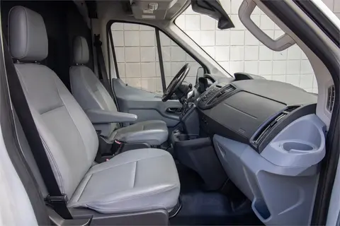2019 Ford Transit-350 thumbnail 15