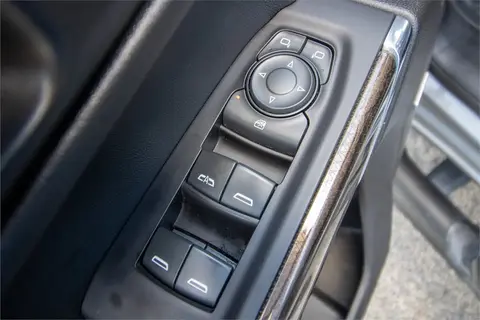 2020 Chevrolet Silverado 1500 Pic 11 2020 Chevrolet Silverado 1500 Pic 11