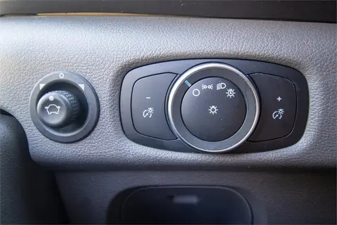2020 Ford Transit-250 Cargo Va thumbnail 29