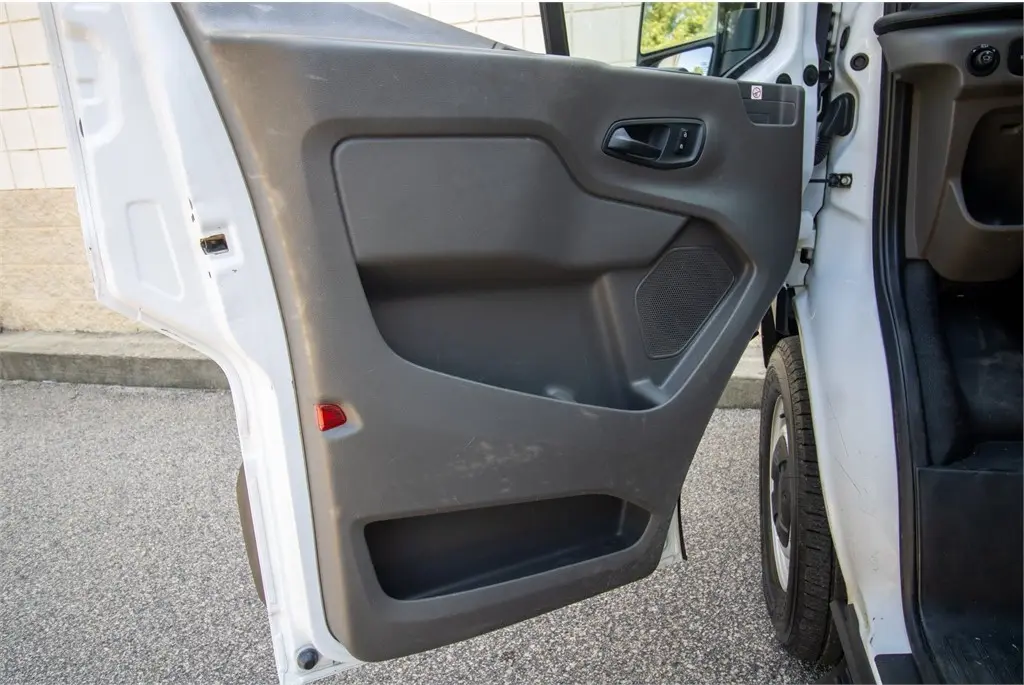 2020 Ford Transit-350 Passenge 2020 Ford Transit-350 Passenge