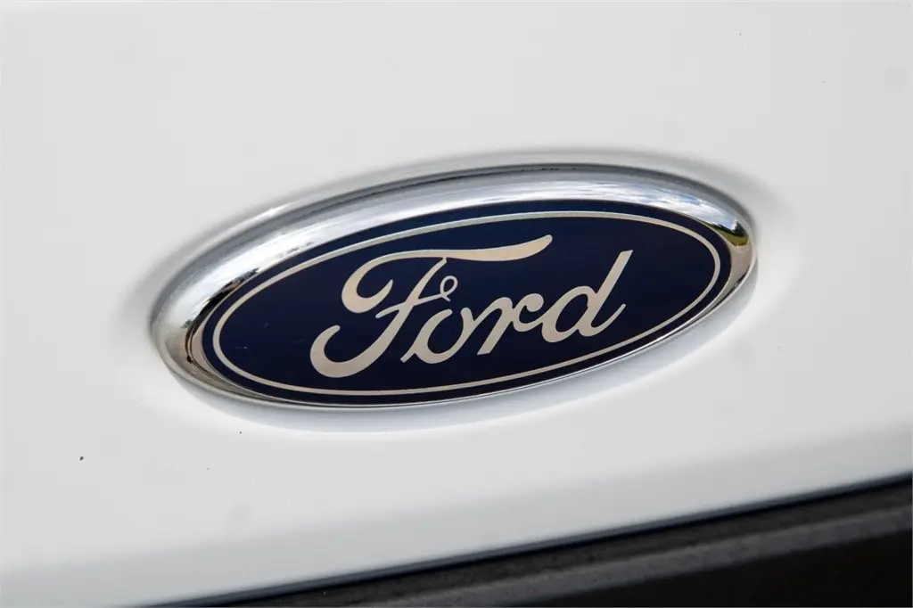 2020 Ford Transit-350 Passenge 2020 Ford Transit-350 Passenge
