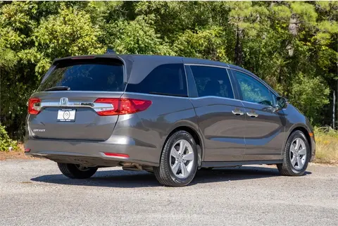2020 Honda Odyssey thumbnail 6