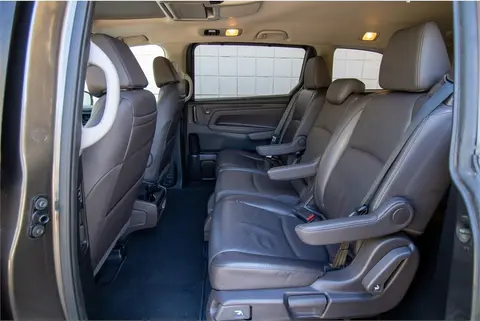 2020 Honda Odyssey thumbnail 18