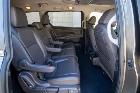 2020 Honda Odyssey thumbnail 23