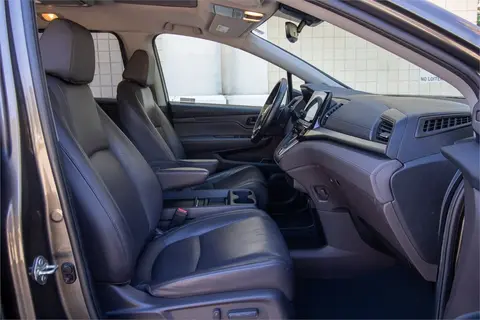 2020 Honda Odyssey thumbnail 25