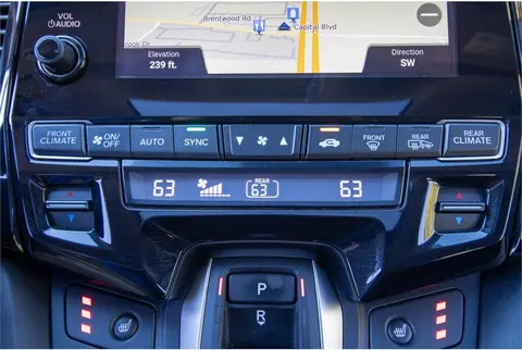 2020 Honda Odyssey thumbnail 32