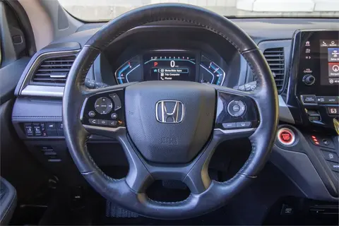 2020 Honda Odyssey thumbnail 36