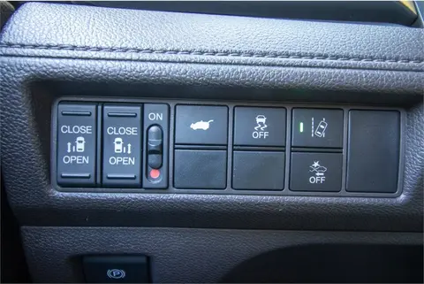 2020 Honda Odyssey thumbnail 40