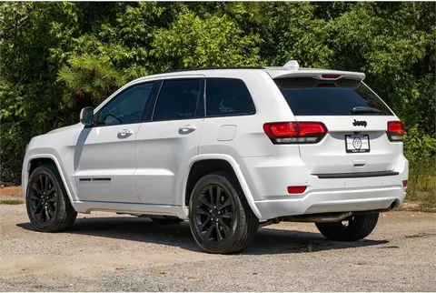 2020 Jeep Grand Cherokee Pic 8 2020 Jeep Grand Cherokee Pic 8