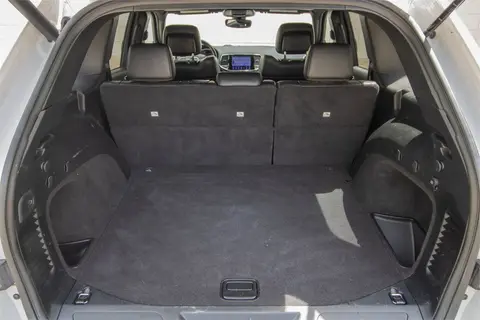2020 Jeep Grand Cherokee Pic 42 2020 Jeep Grand Cherokee Pic 42