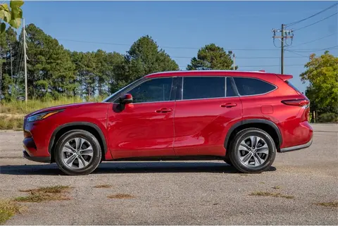 2020 Toyota Highlander thumbnail 7