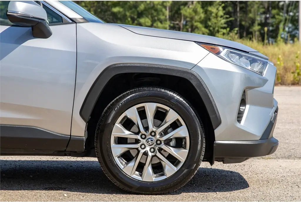 2020 Toyota RAV4 2020 Toyota RAV4