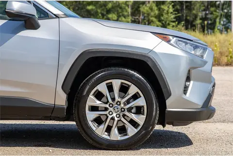 2020 Toyota RAV4 Pic 5 2020 Toyota RAV4 Pic 5