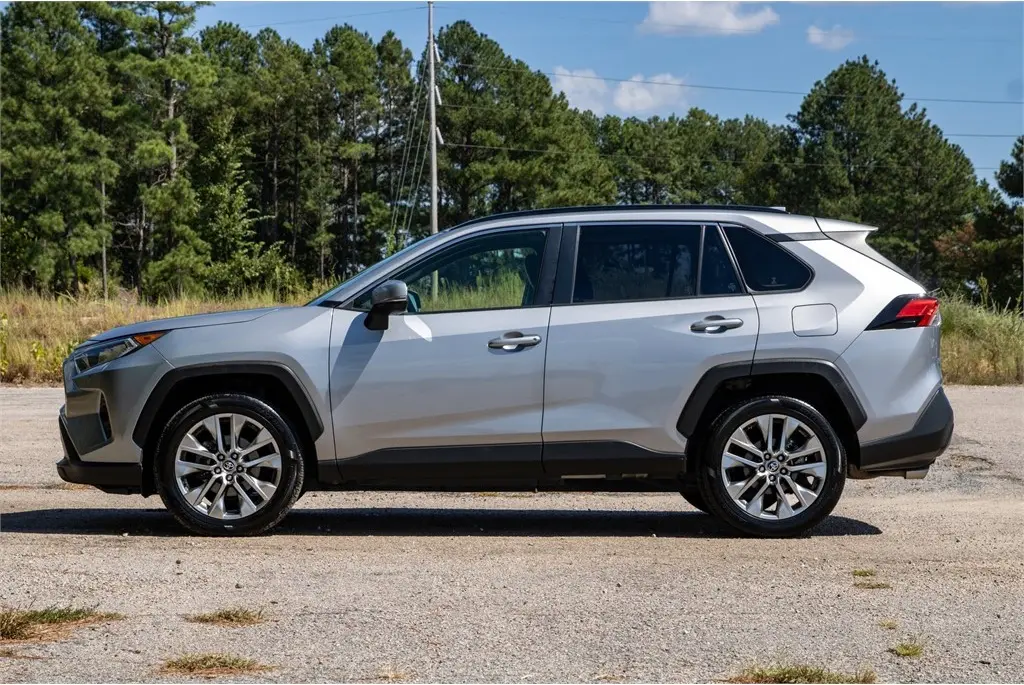 2020 Toyota RAV4 2020 Toyota RAV4