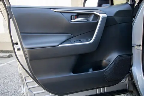 2020 Toyota RAV4 Pic 10 2020 Toyota RAV4 Pic 10