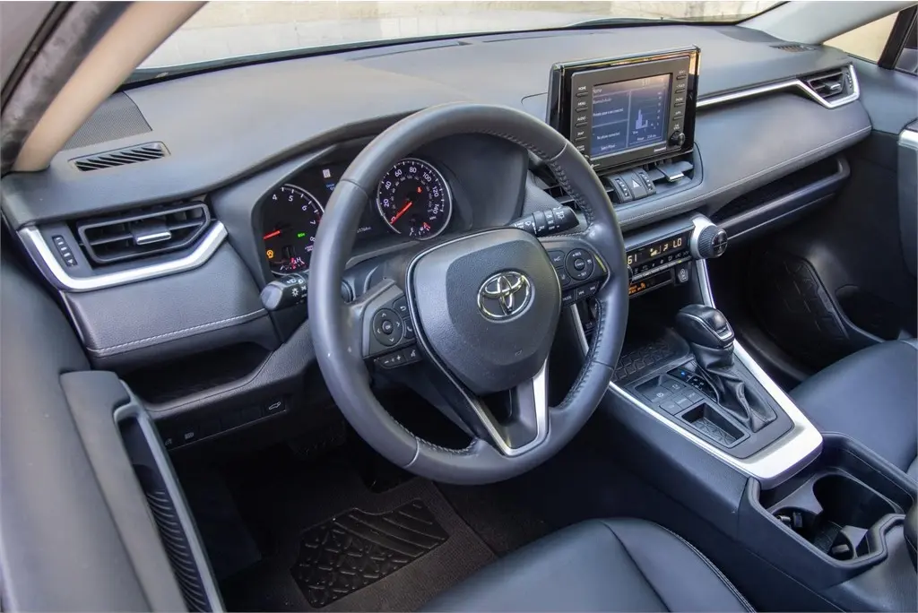 2020 Toyota RAV4 2020 Toyota RAV4